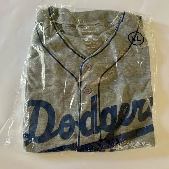 New in bag-Dodgers limited edition Jersey-#32 Sandy Koufax - Picture 1 of 9
